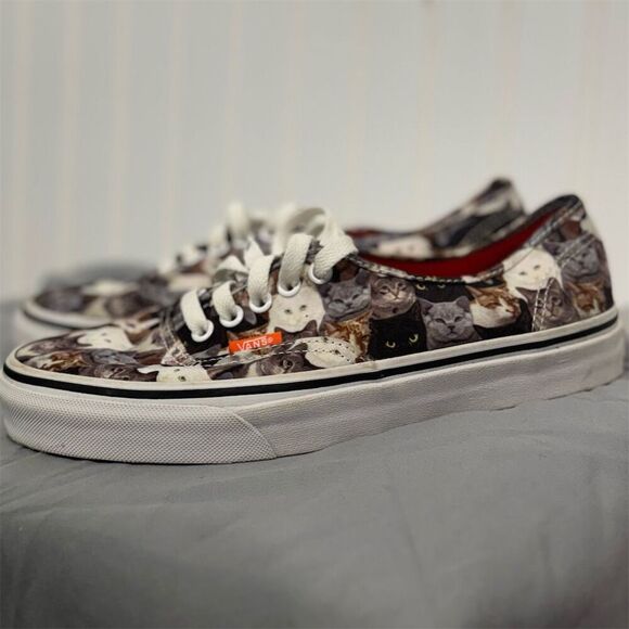 Vans x ASPCA Cat Print Authentic Sneakers Women’s 8 Men’s 6.5 Collab Skater Y2K - Picture 3 of 11
